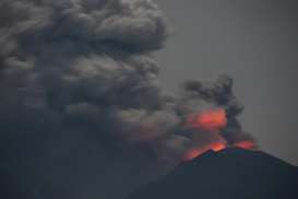 Ratusan Siswa di Sekitar Gunung Agung Dilatih Mitigasi Bencana