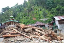 Sumbar Masih Rawan Ancaman Ekologis