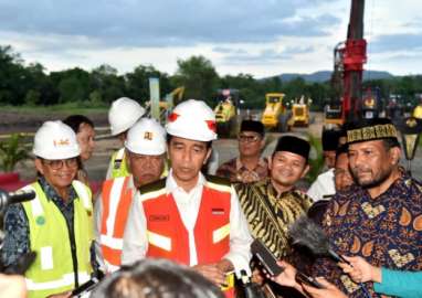 Bangun Tol, Jokowi Ingin Waktu Tempuh Pekanbaru-Dumai Cuma 2-3 Jam