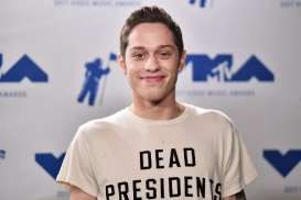 Pete Davidson Punya Teman Kencan Baru?