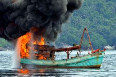 Susi Pudjiastuti Segera Pamerkan Kapal Pelaku Illegal Fishing