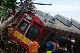 Rel di Lokasi Kereta Anjlok Diperbaiki Agar KRL Bisa Melayani Rute Jakarta-Bogor Besok