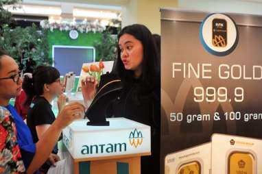 Harga emas Antam Turun Rp1.000 ke Rp666.000 per gram Senin 25 Maret