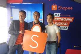 Smartphone dan Kamera Laris Manis di Shopee 