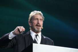 McAfee Bakal Ungkap Sosok Pencipta Bitcoin Satoshi Nakamoto