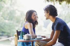 Agar Hubungan Tak Hancur, Kenali 5 Kebiasaan Ini