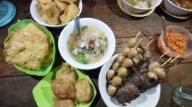 JELAJAH LEBARAN JAWA-BALI 2019 : Mencicipi Kuliner Malam Solo