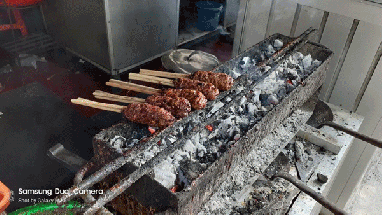 Jelajah Jawa-Bali 2019: Nikmatnya Sate Kambing Buntel, Kuliner Khas Solo