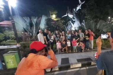 Mudik 2019: Asa Arif, Fotografer Keliling yang ingin Pulang Kampung