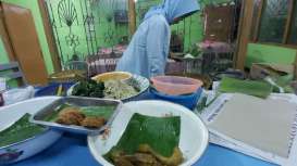 JELAJAH LEBARAN JAWA BALI 2019: Berbuka Puasa dengan Pecel Asli Mojokerto