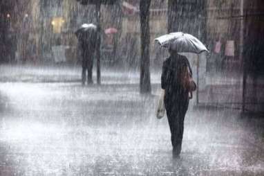 Cuaca Indonesia 25 Juni, Siang-Malam Hujan di Medan