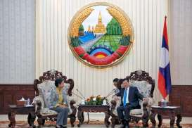 Menteri Rini Antarkan Ekspansi Bisnis BUMN di Laos