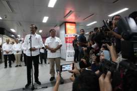 Kenapa Jumpa Prabowo di MRT? Ini Penjelasan Jokowi