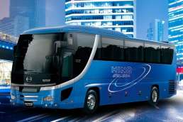 Hino Ekspor Sasis Bus ke Filipina