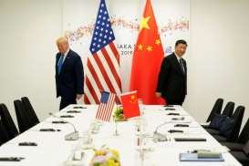 Trump Maki-maki Pelemahan Yuan China, Wall Street Turun Tajam