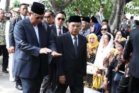 Foto-foto Reuni Tokoh Nasional di Pemakaman B.J. Habibie