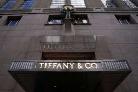 Raksasa Barang Mewah LVMH Berencana Beli Tiffany & Co.