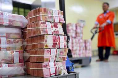 Dolar AS Flat, Rupiah Terdepresiasi Tipis di Pasar Spot