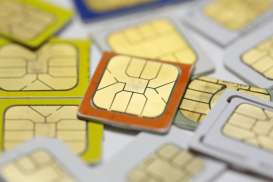 OJK Ingin Konsumen Konfirmasi ke Bank dan Operator Sebelum Ganti Kartu SIM