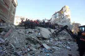 Foto-foto Dampak Gempa di Turki yang Tewaskan 29 Orang