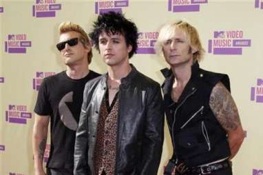 Green Day Tunda Pertunjukkan di Jepang Akibat Corona