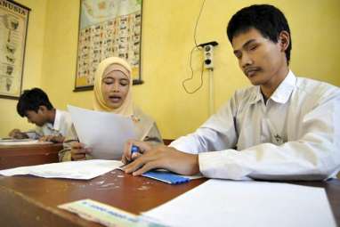 Keberhasilan Pendidikan 30 Persen Disumbang Guru