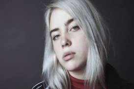 Penyanyi Billie Eilish Unfollow Semua Orang di Instagram