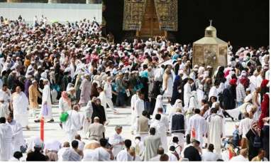 5 Berita Terpopuler: Arab Saudi Izinkan Umrah, Pengusaha Saran Terobosan Penanganan Covid-19 untuk Pemerintah