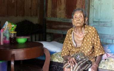 Berumur 110 Tahun, Ini Rahasia Panjang Umur Sarikem dari Sragen