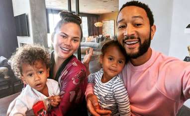 Istri John Legend, Chrissy Teigen Mengalami Keguguran