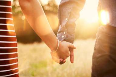 Tips Bikin Hubungan Lebih Bermakna ala Tinder 