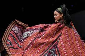Jakarta Fashion Week dan TikTok Hadirkan Fashion Show Virtual 