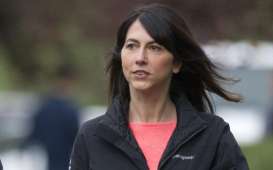 Mackenzie Scott, Mantan Istri Jeff Bezos Donasikan US$4,1 Miliar untuk Pandemi