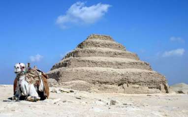 Harta Karun Kuno Ditemukan di Dekat Kairo Mesir Berusia Lebih dari 3.000 Tahun