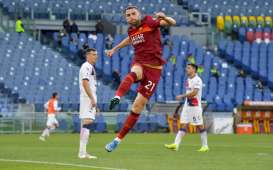 Roma Habisi Crotone 5 Gol, Jaga Peluang Finis di Zona Liga Europa