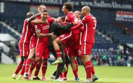 Gol Kiper Alisson Jaga Peluang Liverpool ke Liga Champions