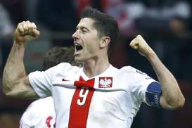 Robert Lewandowski Buat Sejarah Cetak Gol di 3 Putaran Final Euro