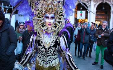 5 Karnaval Terbesar dan Terbaik di Dunia