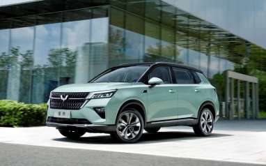 Wuling Luncurkan Mobil SUV Crossover Harga Rp150 Juta-an