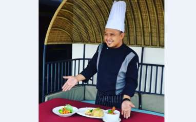 Indra Abubakar Sidiq, Executive Chef Hotel LK Pemuda Spesialis Hidangan Fusion Asia