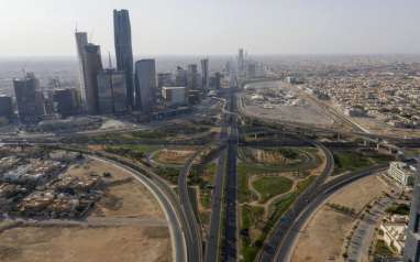 Arab Saudi Buka Kembali Visa on Arrival untuk Turis dari 3 Negara Ini