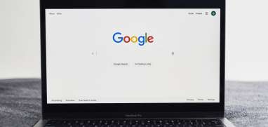 Buka-bukaan Induk Google Terkait Efisiensi Tenaga Kerja