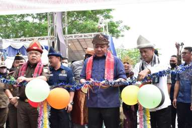 Tumbuhkan Cinta Budaya Lokal, Ratusan Pelajar SMK Ikuti Festival Seni Budaya