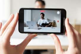 Berapa Gaji Youtuber? Ini Daftar Lengkap dan Cara Ceknya