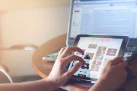 Marketplace: Definisi, Kelebihan, Kekurangan, dan Contohnya