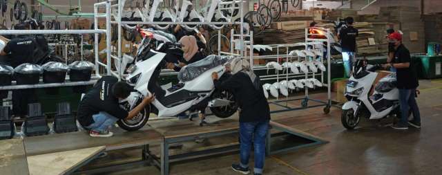 Subsidi Motor Listrik dan Deretan Emiten yang Bisa Ketiban Berkah