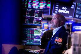 Wall Street Jatuh, Indeks S&P 500 Turun 4 Sesi Secara Beruntun