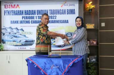 Bank Jateng Banjarnegara Serahkan Hadiah Undian Tabungan Bima