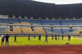 Hasil Liga 1 Indonesia: Raup Poin Penuh, Persib Naik ke Puncak Klasemen