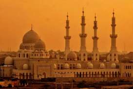 Masjid Sheikh Zayed Resmi Dibuka dengan Kegiatan Isra Miraj